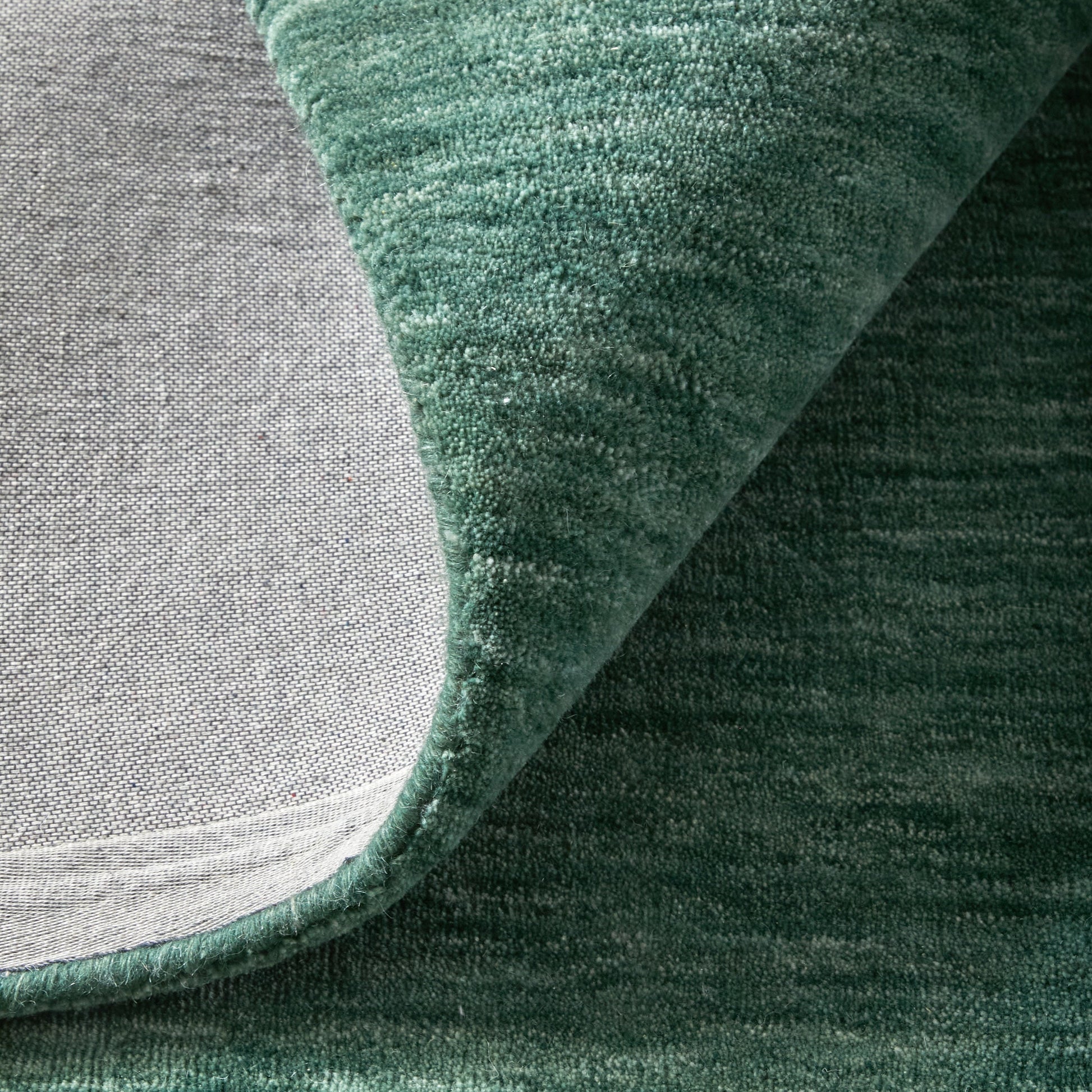Luna Modern Solid - Green/White Area Rug-4